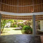 A Cozy 3 Bedrooms Villa With Pool