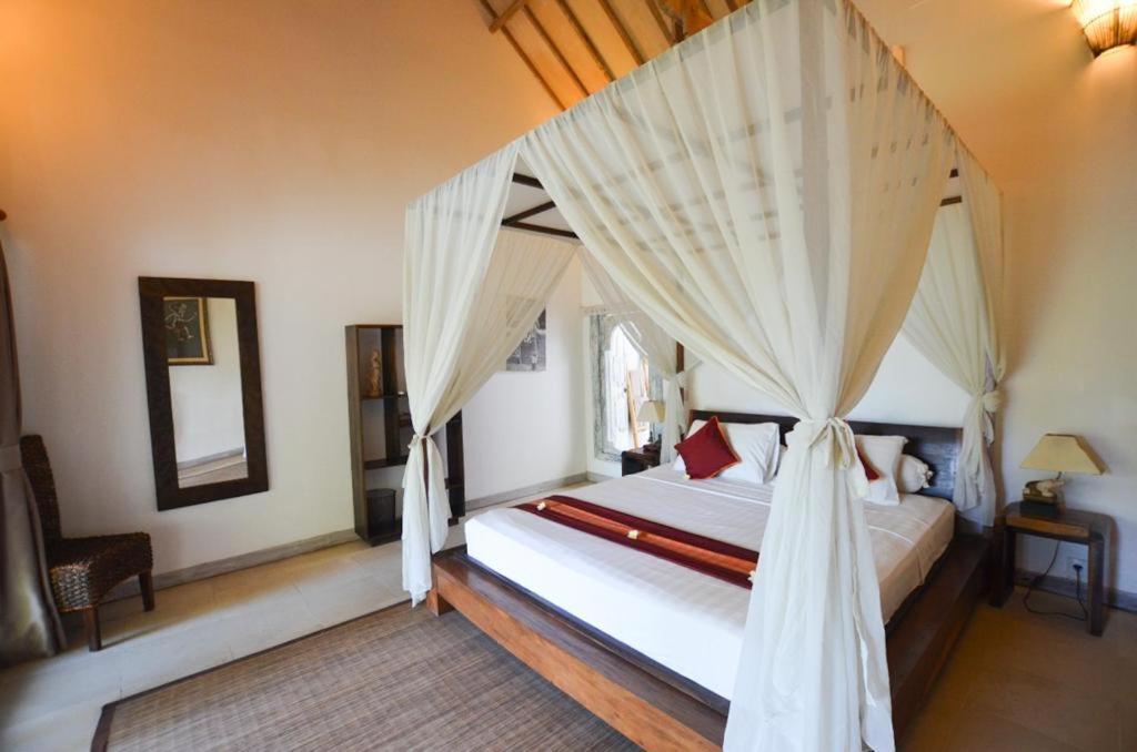 Villa A Cozy 3 Bedrooms With Pool Seminyak (Bali)