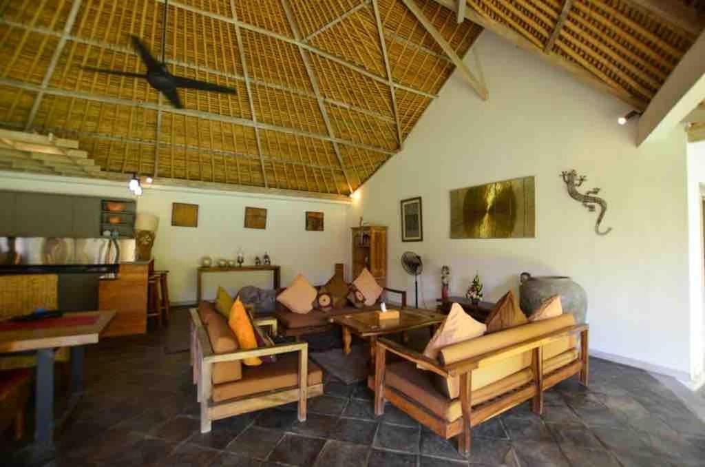A Cozy 3 Bedrooms With Pool Seminyak (Bali)