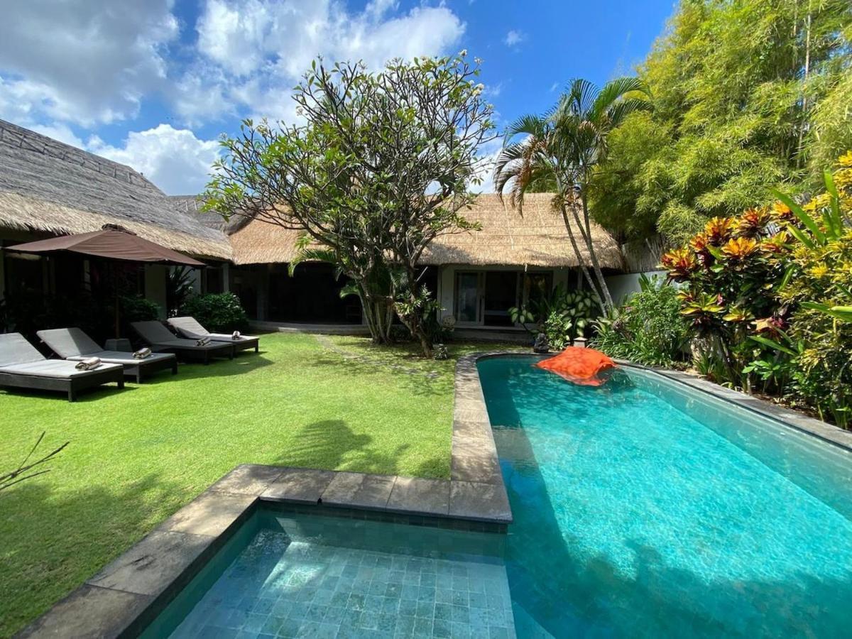 A Cozy 3 Bedrooms With Pool Seminyak (Bali)