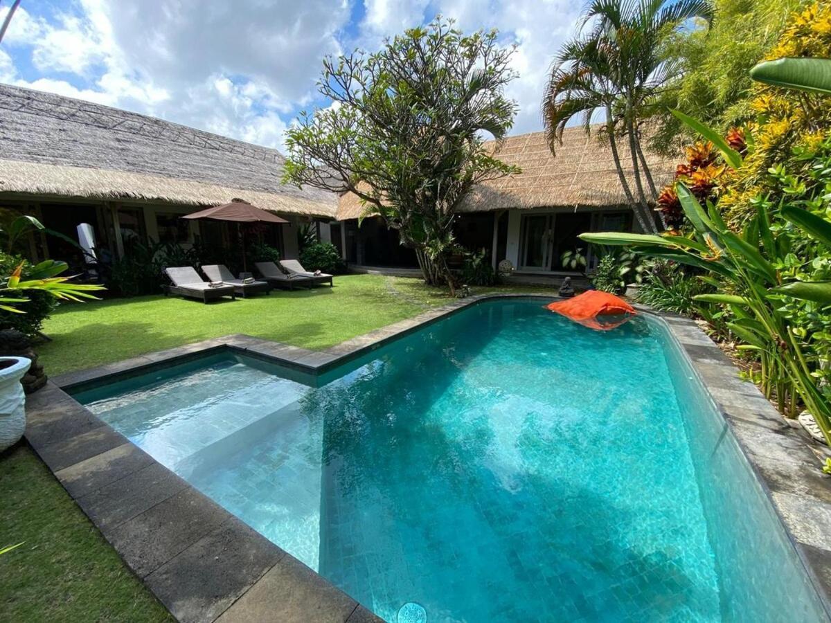 Villa A Cozy 3 Bedrooms With Pool Seminyak (Bali)